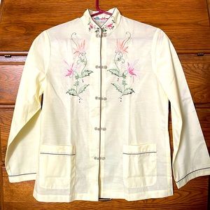 Vintage Chinese Hand Embroidered Light Yellow Top size Medium